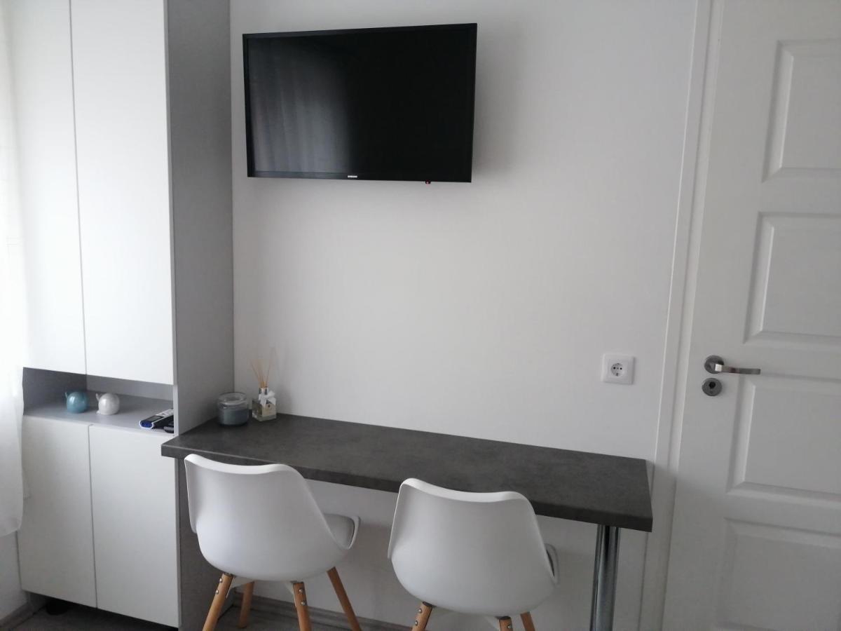 Werner Apartman Mohács Esterno foto